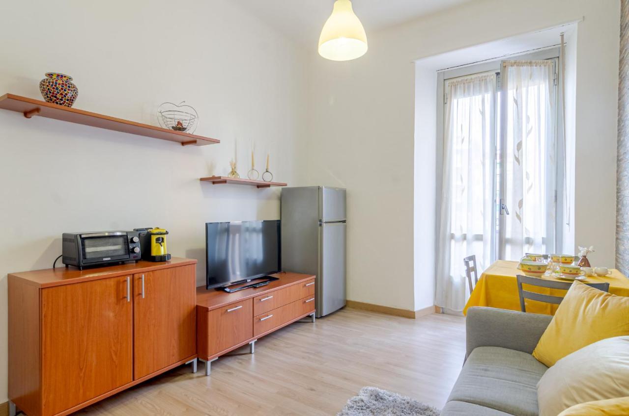 Cenisia District : Bright Sunflower Mini Flat トリノ エクステリア 写真